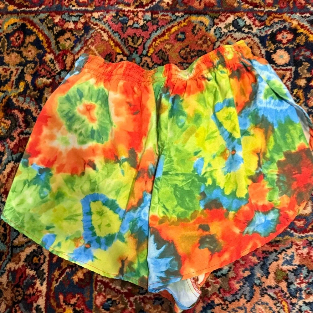 Boa Women’s Running Shorts Tie Dye - Picture 4 of 4